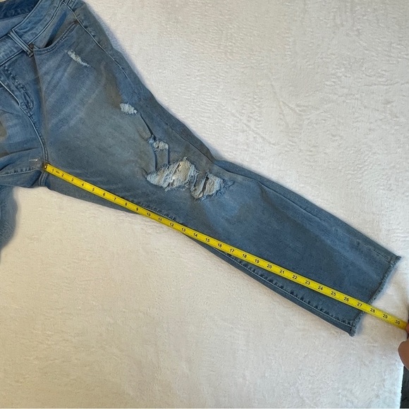 Torrid Boyfriend Style Distressed Jeans Women's Plus 18 - Picture 7 of 13
